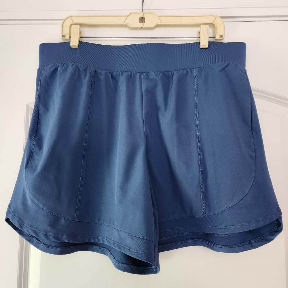 TEK GEAR WORKOUT GEAR WOMEN'S ATHLETIC SHORTS SIZE XL NEW!